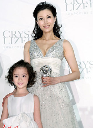 Lý Gia Hân hồi hộp đợi ngày trọng đại - 5