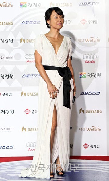 Choi Ji Shil giành giải Rồng Xanh lần thứ 29 - 11