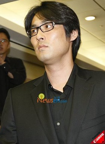 Chồng cũ của Choi Ji Shil chấp nhận “bỏ cuộc” - 2