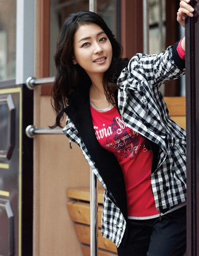 Park Jin Hee làm người đẹp nói dối - 9