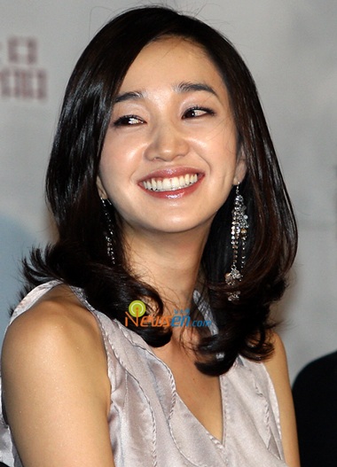 Soo Ae - Nữ hoàng giải thưởng xứ Hàn - 2 Soo Ae - Nữ hoàng giải thưởng xứ Hàn - 2