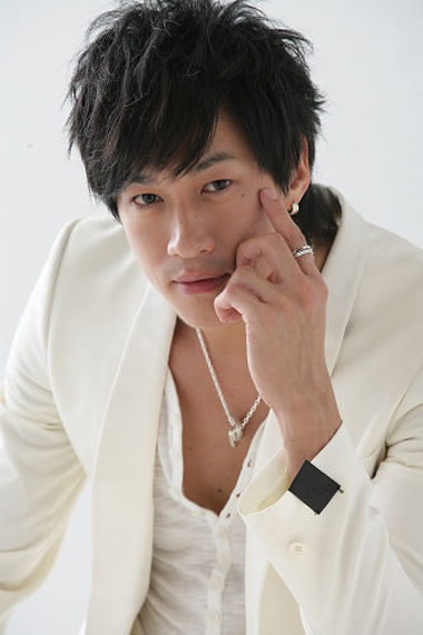 Hà Nhuận Đông làm người mẫu đồ lót - 13