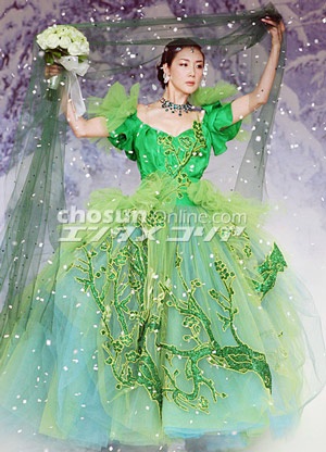 "Người đẹp khóc" toả sáng trong show diễn của Andre Kim - 14