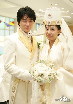 Làm quen với cặp diễn viên chính của “Thiên đường tình yêu” - 9 Làm quen với cặp diễn viên chính của “Thiên đường tình yêu” - 9