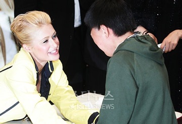 Paris Hilton với những ngày khó quên tại Hàn Quốc - 13