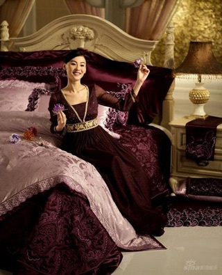 Làm mẹ, cát-sê của Trương Bá Chi tăng gấp 3 - 2 Làm mẹ, cát-sê của Trương Bá Chi tăng gấp 3 - 2