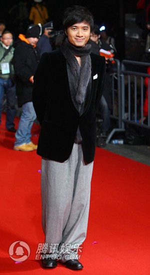 “Sao” khoe sắc tại lễ trao giải thời trang Trung Quốc 2007 - 2 “Sao” khoe sắc tại lễ trao giải thời trang Trung Quốc 2007 - 2