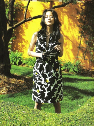 Khi Han Ye Seul xinh đẹp làm kẻ đào mỏ… - 12