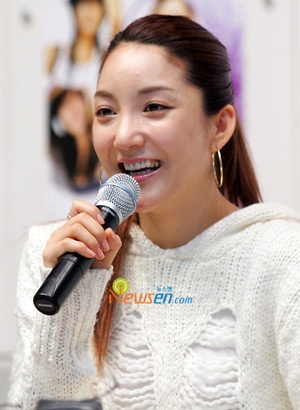 Ba cô gái của S.E.S: “Chúng tôi sẽ trở lại” - 2 Ba cô gái của S.E.S: “Chúng tôi sẽ trở lại” - 2