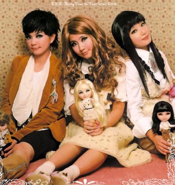 Những nghệ sĩ giàu có nhất Đài Loan năm 2007 - 5 Những nghệ sĩ giàu có nhất Đài Loan năm 2007 - 5