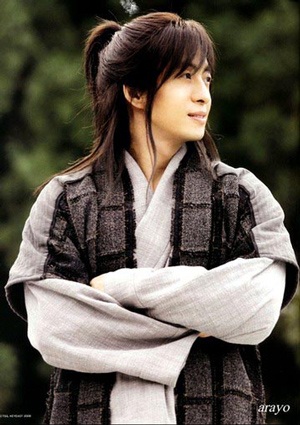 Buồn vui cùng Bae Yong Joon trong năm mới - 3 Buồn vui cùng Bae Yong Joon trong năm mới - 3
