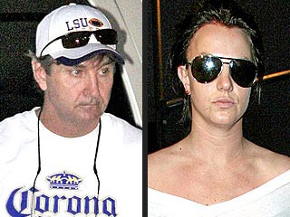 Tài sản triệu đô của Britney được giao cho gia đình quản lý - 1 Tài sản triệu đô của Britney được giao cho gia đình quản lý - 1