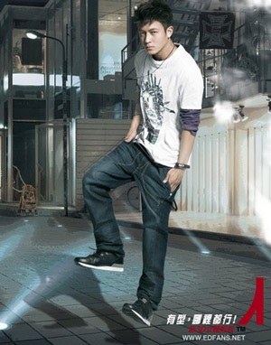 Trần Quán Hy “thiệt hại” 10 triệu đô la Hồng Kông vì scandal - 1 Trần Quán Hy “thiệt hại” 10 triệu đô la Hồng Kông vì scandal - 1