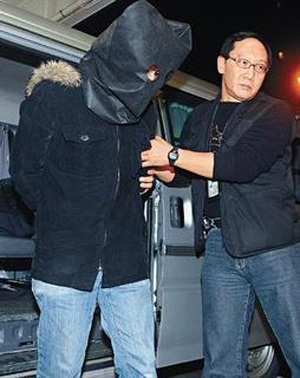 Vì scandal, Chung Hân Đồng tạm ngừng mọi hoạt động - 3 Vì scandal, Chung Hân Đồng tạm ngừng mọi hoạt động - 3