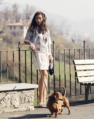 Chùm ảnh ấn tượng của Ha Ji Won tại Ý - 4