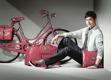 Huỳnh Hiểu Minh: Gương mặt châu Á đầu tiên của Gucci - 2