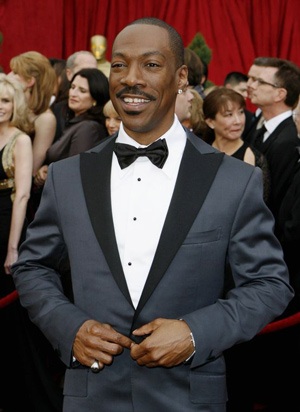 Lilo và Eddie Murphy "thắng lớn" tại giải Mâm xôi vàng - 4