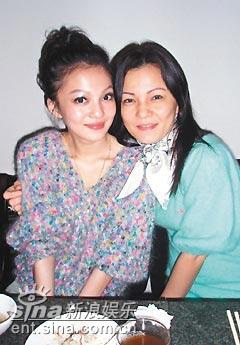 Nữ ca sĩ trẻ Trương Thiều Hàm bị đe dọa bắt cóc - 1