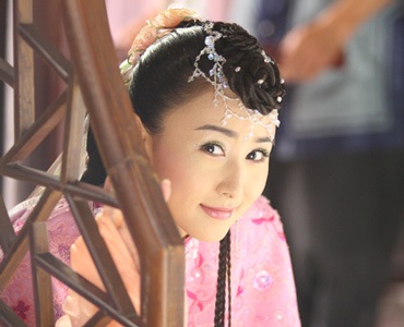 Những tấm hình đẹp của “người đẹp cổ trang” Hồ Tịnh - 3