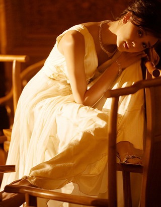 Những tấm hình đẹp của “người đẹp cổ trang” Hồ Tịnh - 8