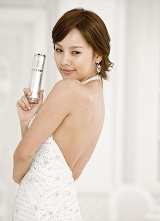 Ra mắt bộ ảnh quảng cáo của Lee Hyori - 4 Ra mắt bộ ảnh quảng cáo của Lee Hyori - 4