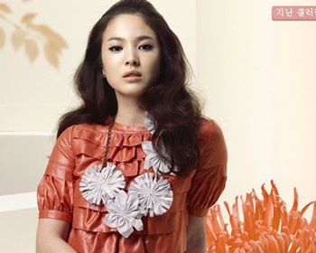 Song Hye Kyo đang kiếm tìm vai diễn ưng ý - 3