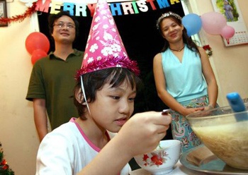 MC Diễm Quỳnh: "Đừng lý tưởng hóa, thần tượng hóa MC"  - 3