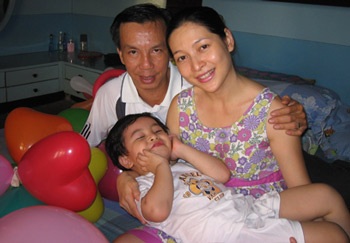 MC Quỳnh Hương: "Không ít chuyện, nhớ lại chỉ muốn khóc" - 1