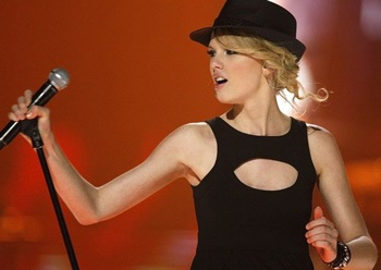 Giải thưởng âm nhạc CMT 2008 tôn vinh những gương mặt mới - 11 Giải thưởng âm nhạc CMT 2008 tôn vinh những gương mặt mới - 11