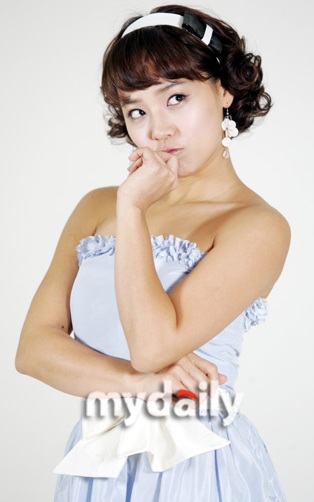 Eugene trở thành đại diện của mỹ phẩm Smashbox - 11