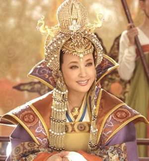 Lưu Hiểu Khánh: Tự tin tuổi 50! - 3