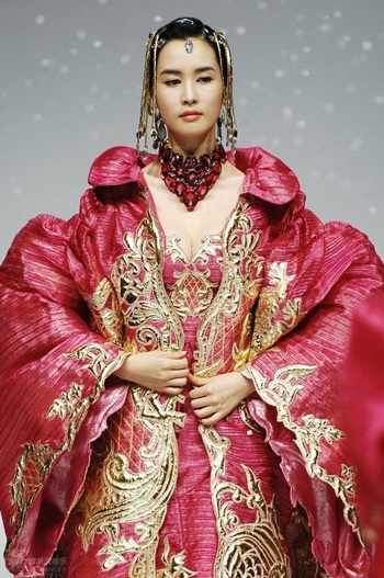 Lee Dae Hee tỏa sáng trong buổi trình diễn của Andre Kim - 1 Lee Dae Hee tỏa sáng trong buổi trình diễn của Andre Kim - 1