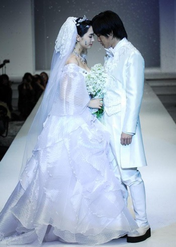 Lee Dae Hee tỏa sáng trong buổi trình diễn của Andre Kim - 10 Lee Dae Hee tỏa sáng trong buổi trình diễn của Andre Kim - 10