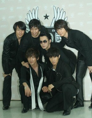 Xem video clip mới nhất của Shinhwa - 2 Xem video clip mới nhất của Shinhwa - 2