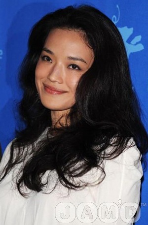 Đạo diễn Hollywood “tranh nhau” mời mọc Thư Kỳ - 1