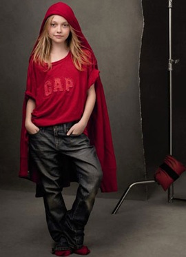 Dakota Fanning: Cô bé quyền lực của điện ảnh Mỹ - 2