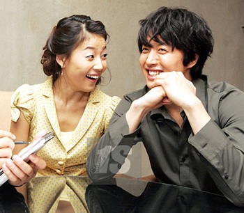 Lee Dong Gun ca tụng bạn gái - 2