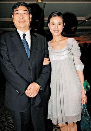 Trở lại sau 9 năm, Lý Nhược Đồng sợ ánh đèn máy ảnh - 1