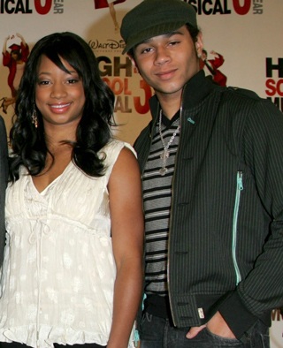 Buổi họp báo đầu tiên của “High School Musical 3” - 7 Buổi họp báo đầu tiên của “High School Musical 3” - 7