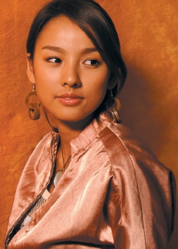 Lee Hyori: “Tôi không phẫu thuật thẩm mỹ” - 8