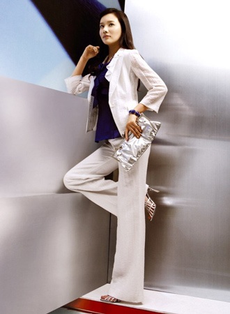 Duyên dáng nơi công sở - 8