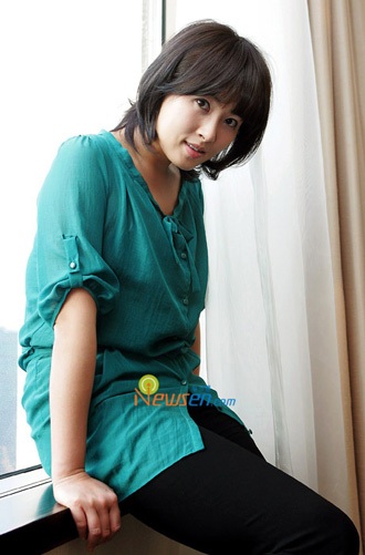 Gặp lại "nàng Kim Sam Soon" Kim Sun Ah - 23