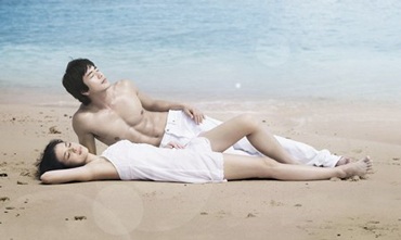 Kwon Sang Woo "khoe" thể hình đẹp trong quảng cáo - 3