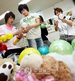 Super Junior tập sự làm… bố! - 2 Super Junior tập sự làm… bố! - 2