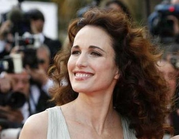 Hình ảnh đầu tiên tại LHP Cannes lần thứ 60 - 6