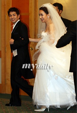 Xem lại lễ thành hôn của Harisu và Miky Jung - 2