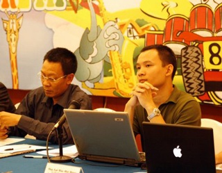 MC Lại Bắc Hải Đăng mong vợ sinh con gái - 2
