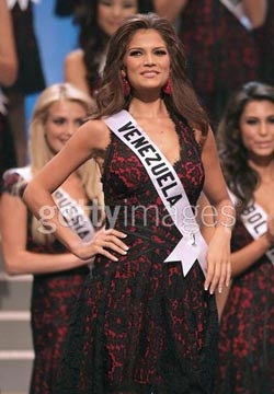 Người đẹp Nhật Bản trở thành hoa hậu Hoàn vũ 2007 - 3