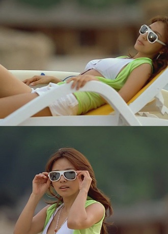 Ngắm người đẹp Lee Hyori "nô đùa" trong làn nước mát - 10 Ngắm người đẹp Lee Hyori "nô đùa" trong làn nước mát - 10