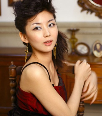 “Cô nàng đáng ghét” Park Sol Mi trở lại màn ảnh nhỏ - 9